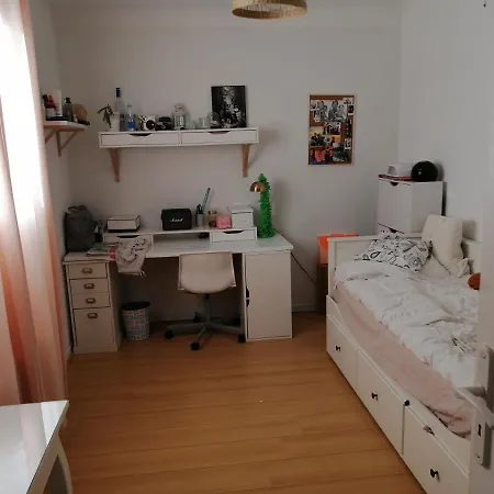 度假居 Jolie Maison De 拉本讷
