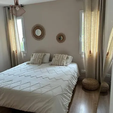 Jolie Maison De Villa *